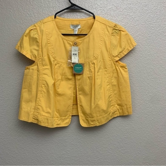 Loft Women’s Yellow Single Button Flyaway Overshirt Size Large NWT - Picture 1 of 4